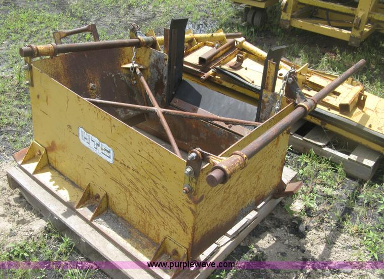 image for item J2804 HTC 2000 lay-down machine paver