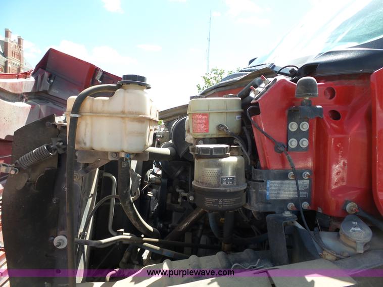 image for item J4115 2006 GMC C6500 dump truck