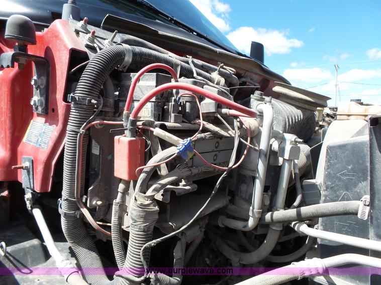 image for item J4115 2006 GMC C6500 dump truck