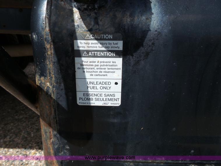 image for item J4115 2006 GMC C6500 dump truck