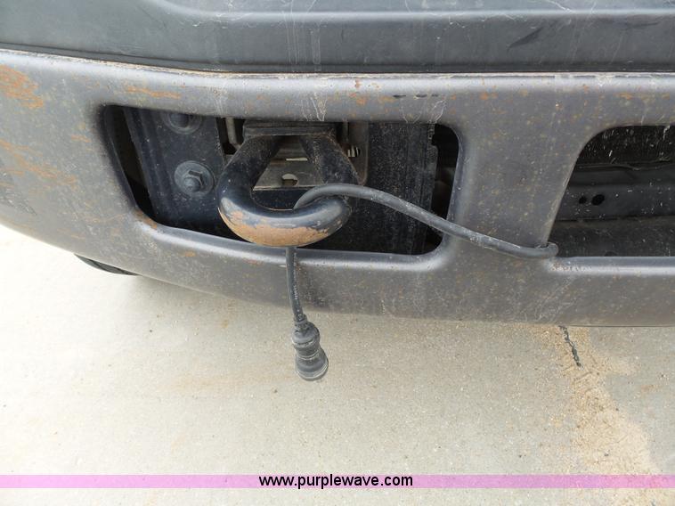 image for item J4197 2007 Ford F550 Super Duty service truck with crane