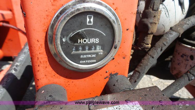 image for item J4605 Crafco Supershot SS125 melter/applicator