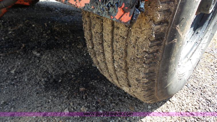 image for item J4605 Crafco Supershot SS125 melter/applicator