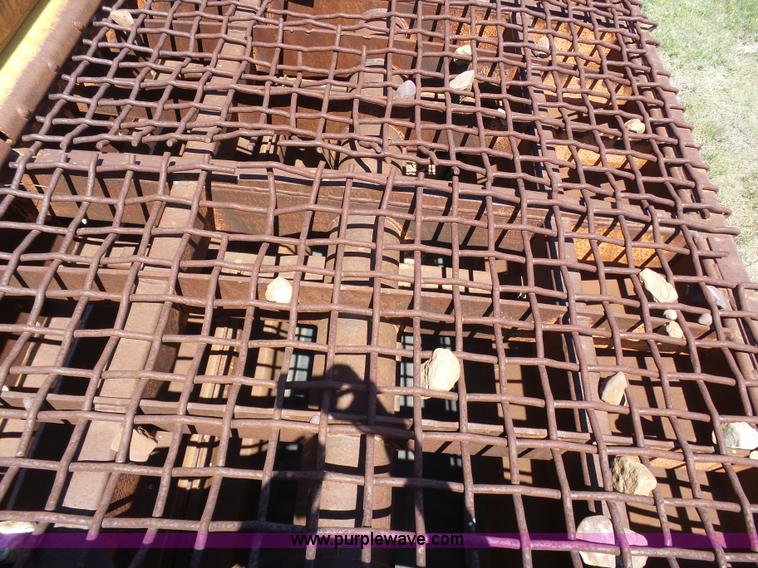 image for item J6102 Kolberg grizzly shaker screen