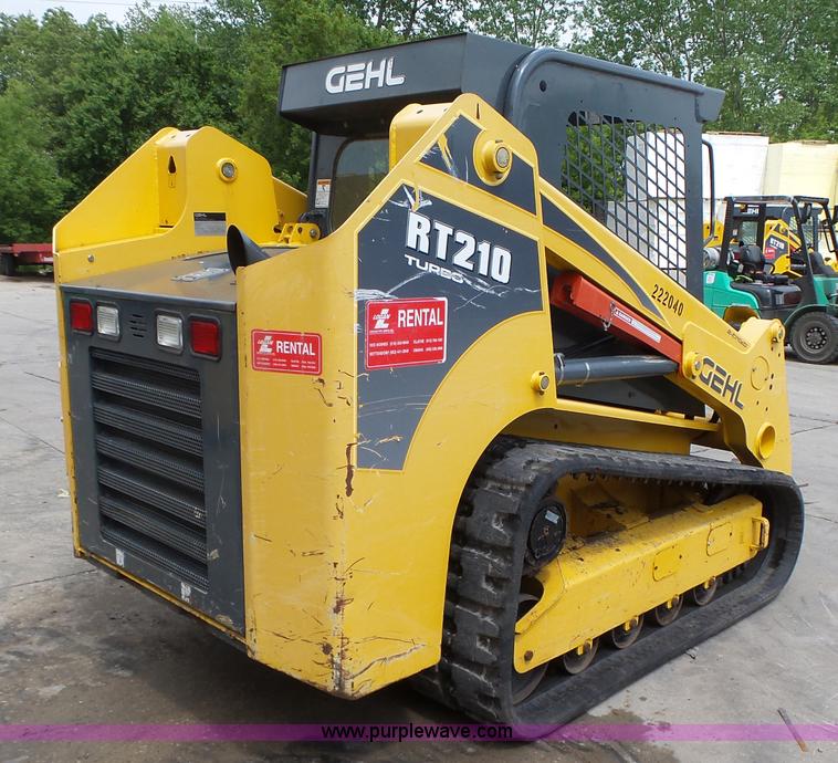 image for item K2229 2012 Gehl RT210 Turbo skid steer