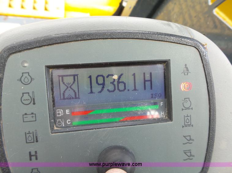 image for item K2229 2012 Gehl RT210 Turbo skid steer