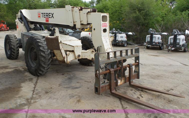 image for item K2231 2008 Terex GTH1056 telehandler
