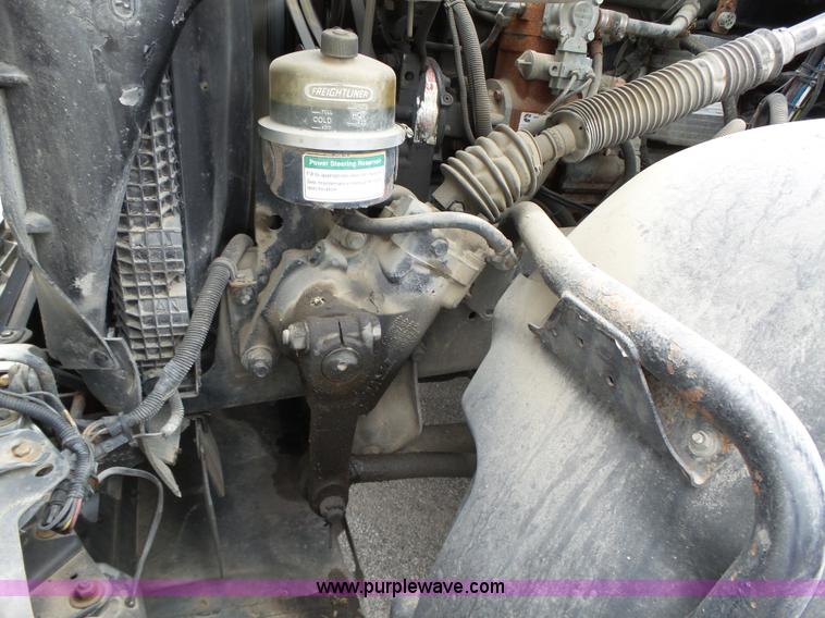 image for item K2234 1999 Freightliner Century Class semi truck