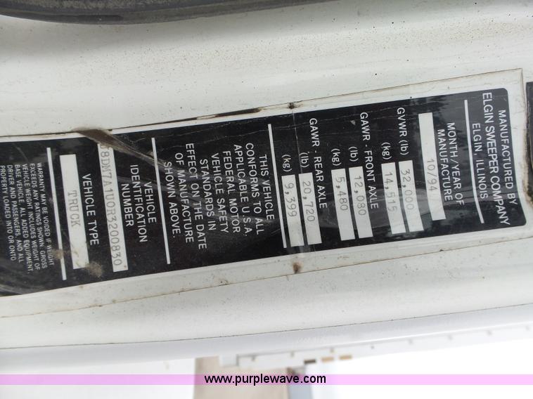 image for item K2237 1994 Elgin Eagle street sweeper