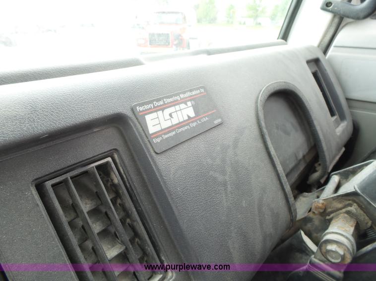 image for item K2237 1994 Elgin Eagle street sweeper