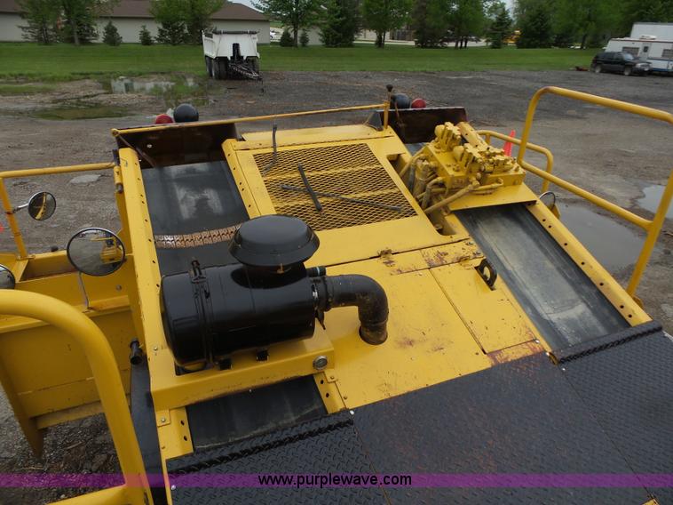 image for item K2241 1997 Etynre chip spreader