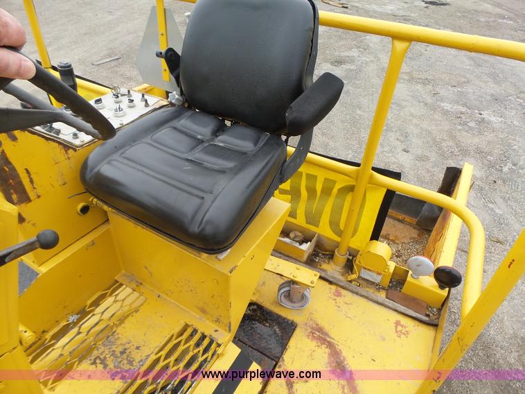 image for item K2241 1997 Etynre chip spreader