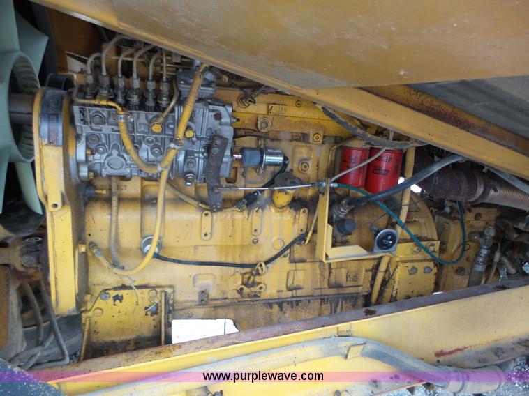 image for item K2241 1997 Etynre chip spreader