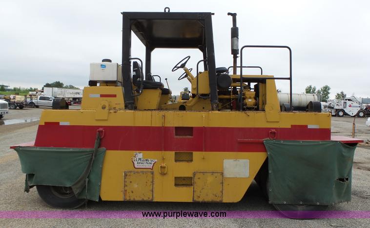 image for item K2245 1991 Dynapac CP27 pneumatic roller