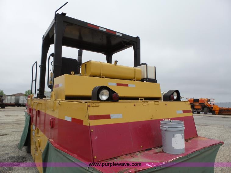 image for item K2245 1991 Dynapac CP27 pneumatic roller