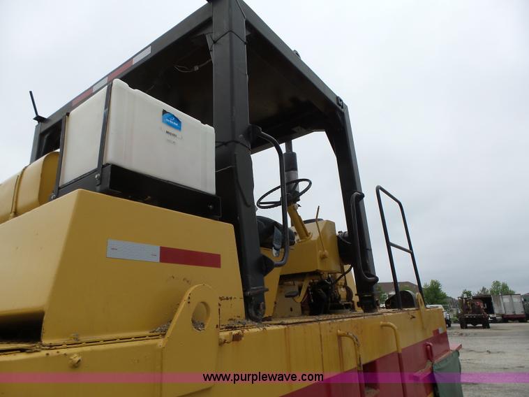 image for item K2245 1991 Dynapac CP27 pneumatic roller