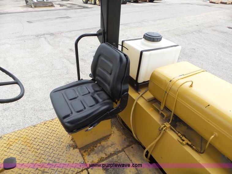 image for item K2245 1991 Dynapac CP27 pneumatic roller