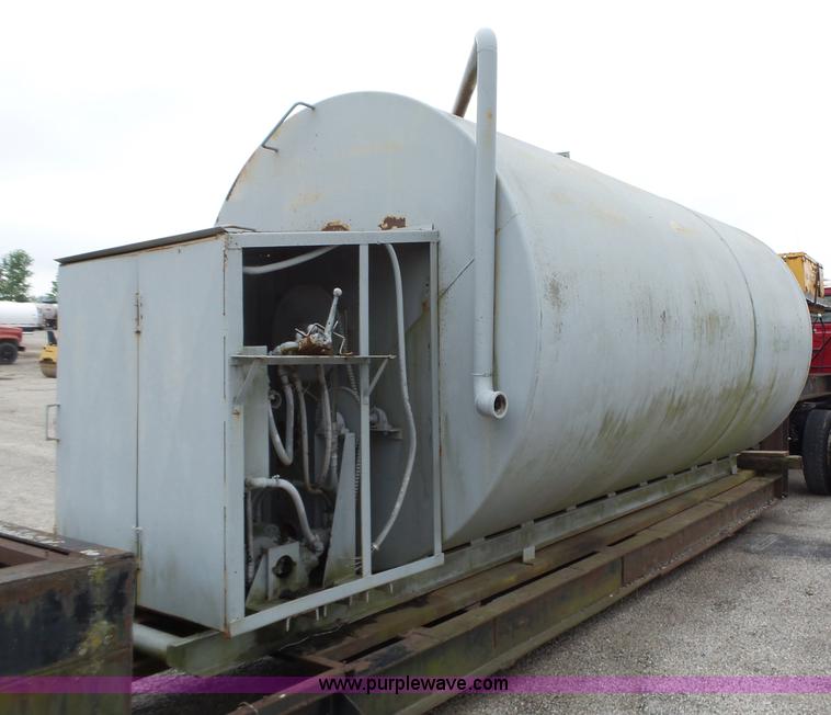 image for item K2246 Jennite tank