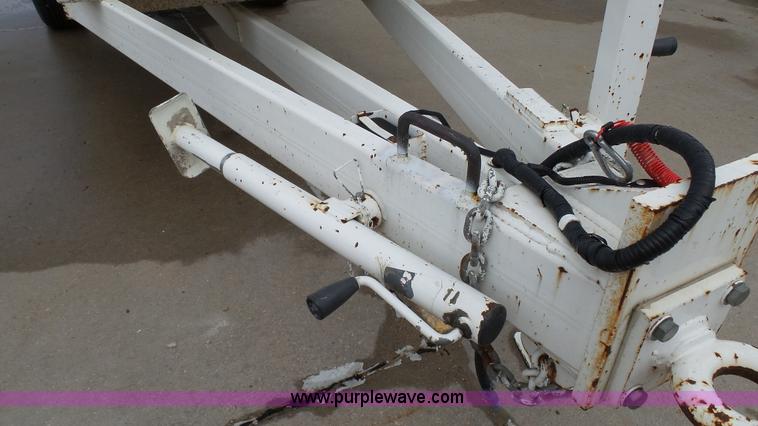 image for item K4079 2003 Brush Bandit 90W wood chipper