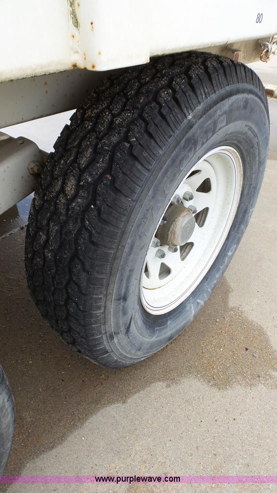 image for item K4079 2003 Brush Bandit 90W wood chipper