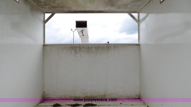 image for item K4079 2003 Brush Bandit 90W wood chipper