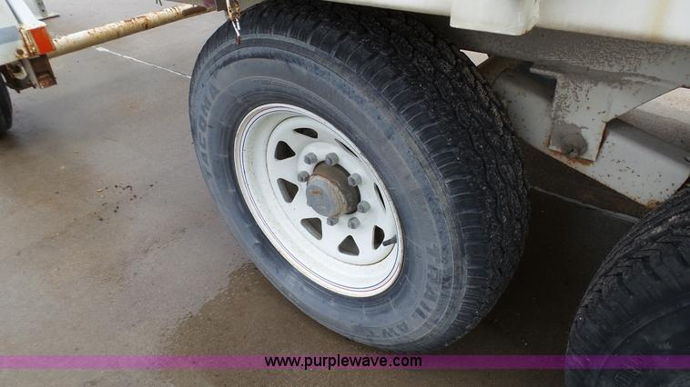 image for item K4079 2003 Brush Bandit 90W wood chipper