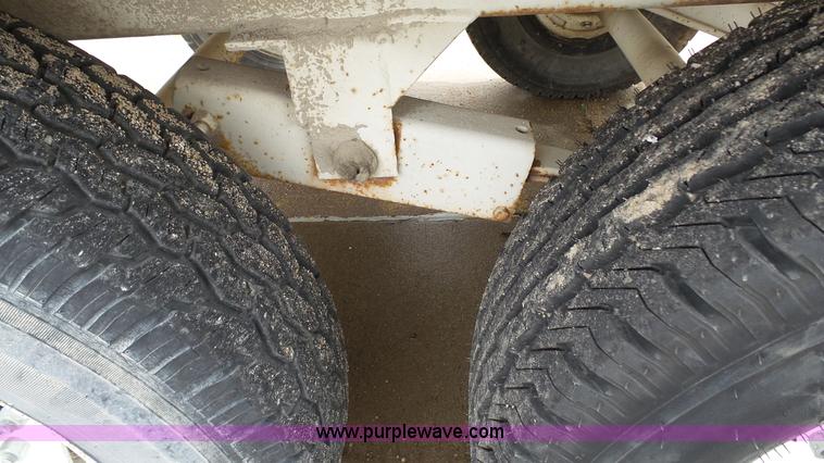 image for item K4079 2003 Brush Bandit 90W wood chipper