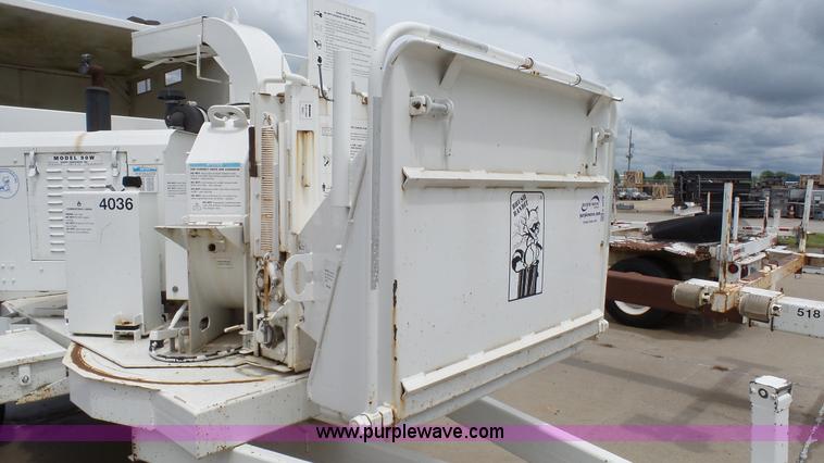 image for item K4079 2003 Brush Bandit 90W wood chipper