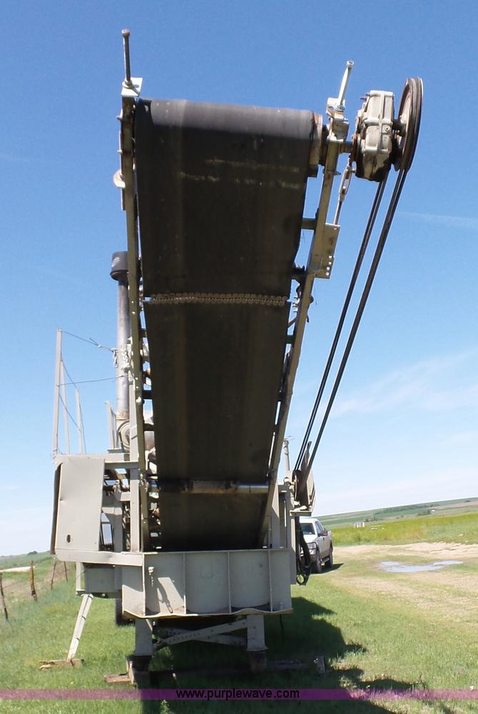 image for item K4102 Cedarapids impact crusher