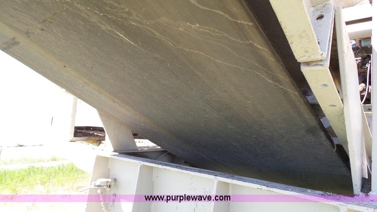 image for item K4102 Cedarapids impact crusher