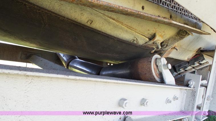 image for item K4102 Cedarapids impact crusher