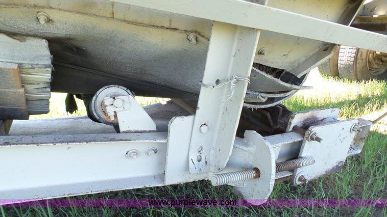 image for item K4102 Cedarapids impact crusher