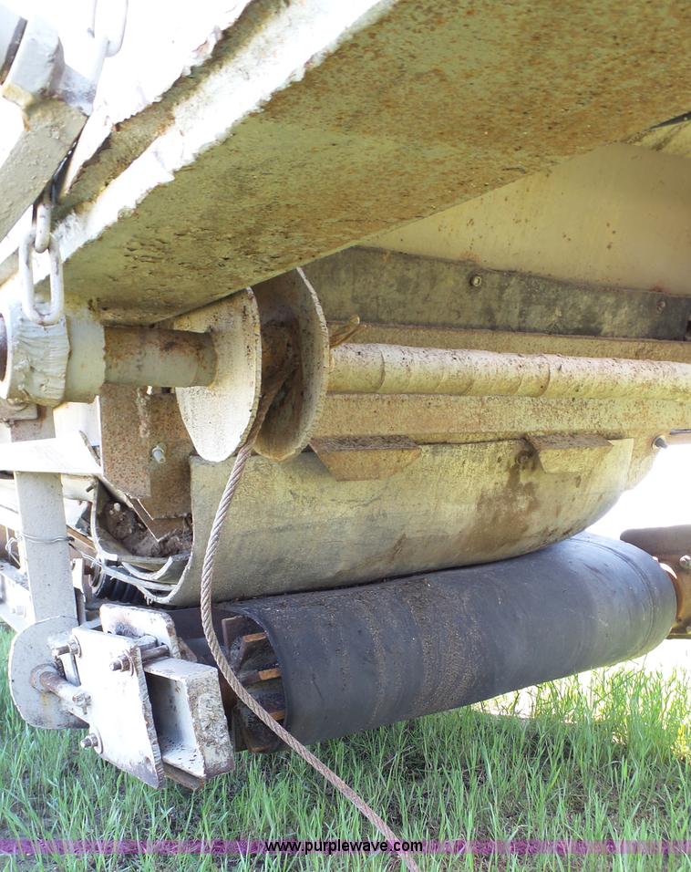 image for item K4102 Cedarapids impact crusher