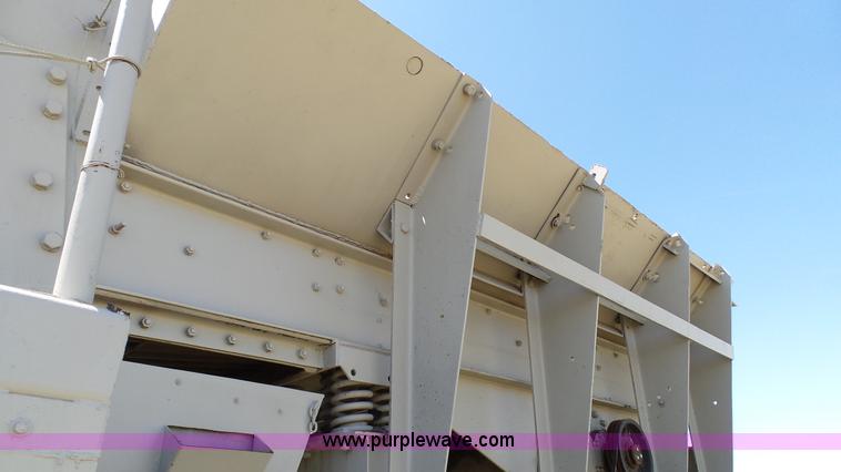 image for item K4102 Cedarapids impact crusher