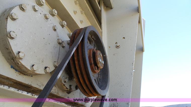 image for item K4102 Cedarapids impact crusher