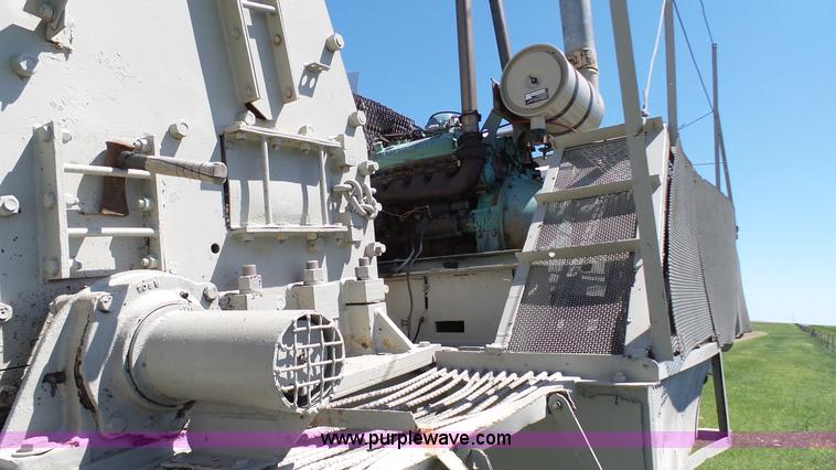image for item K4102 Cedarapids impact crusher