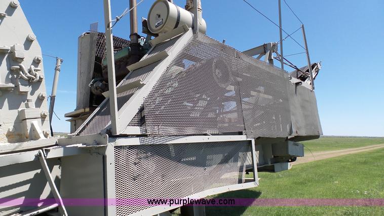 image for item K4102 Cedarapids impact crusher