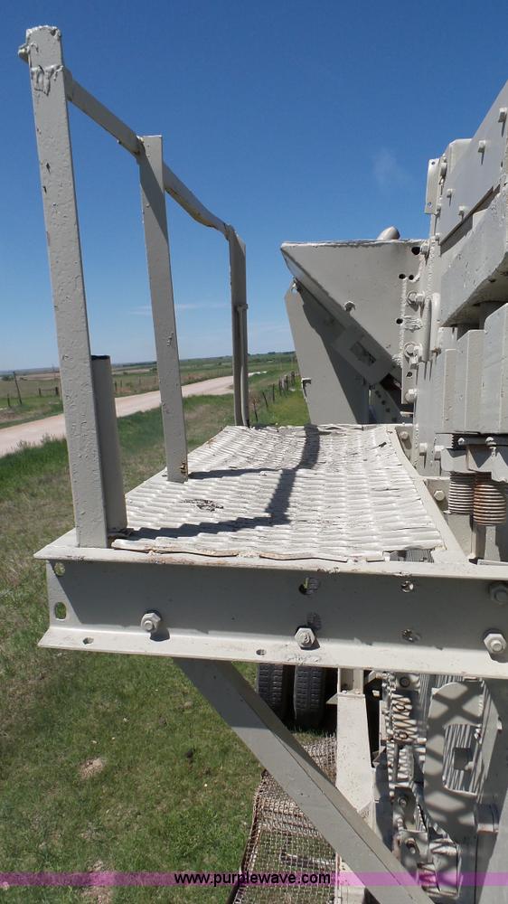 image for item K4102 Cedarapids impact crusher