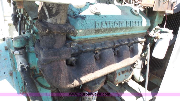 image for item K4102 Cedarapids impact crusher