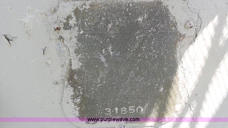 image for item K4102 Cedarapids impact crusher