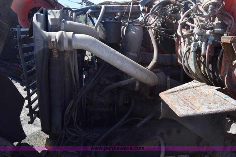 image for item K4285 1989 Ford LNT8000 dump truck