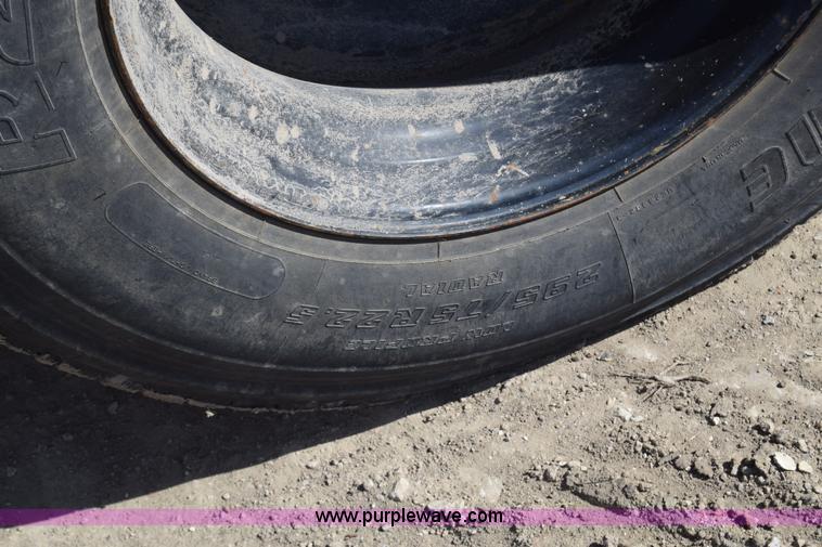 image for item K4285 1989 Ford LNT8000 dump truck