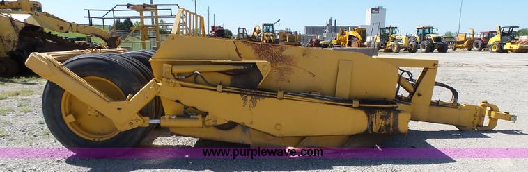 image for item K4536 Reynolds 100 scraper