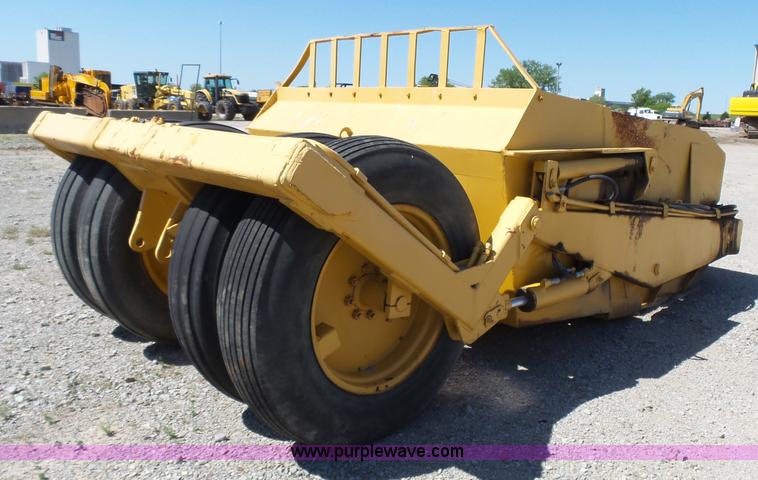 image for item K4536 Reynolds 100 scraper