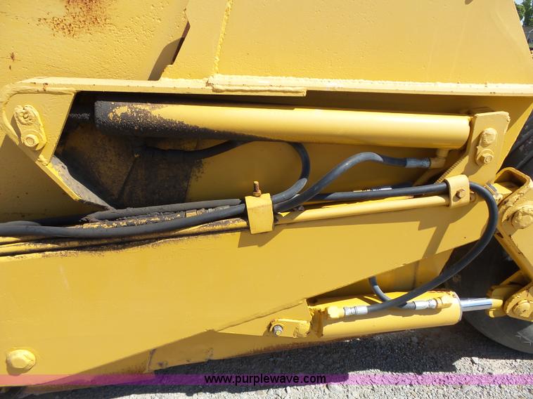 image for item K4536 Reynolds 100 scraper