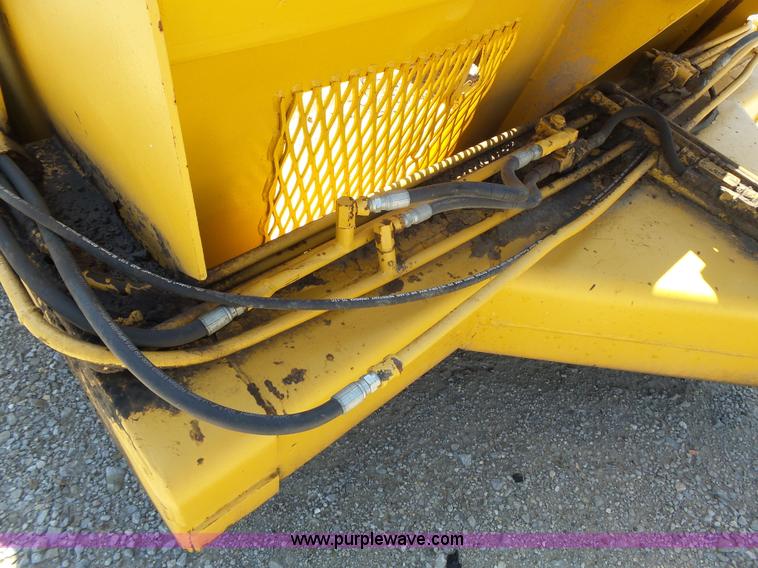 image for item K4536 Reynolds 100 scraper