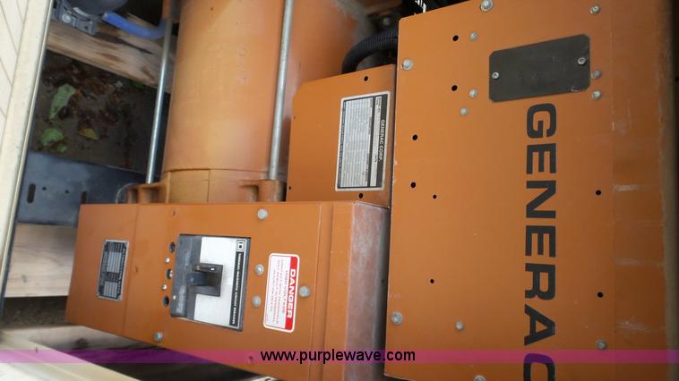 image for item K4560 1995 Generac 95A00758-S generator