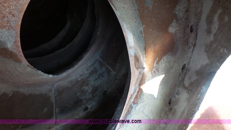 image for item K4599 1998 International Paystar 5000 mixer truck