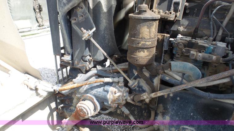 image for item K4602 1998 International Paystar 5000 mixer truck