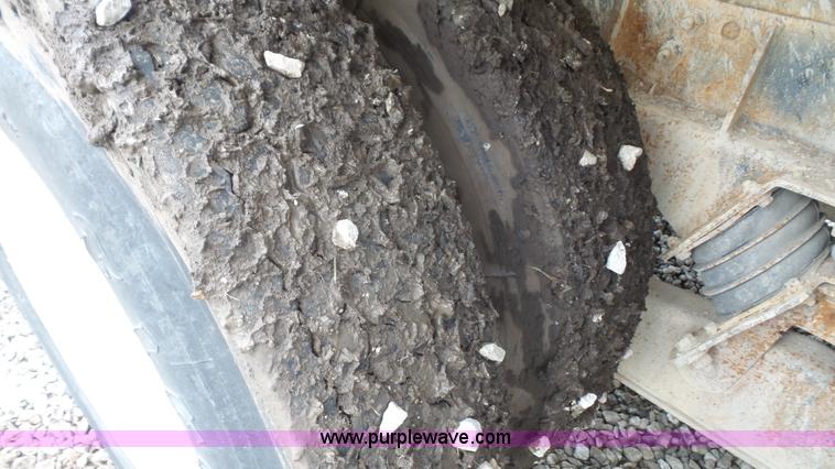 image for item K4602 1998 International Paystar 5000 mixer truck